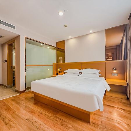 Super 8 Hotel Select Guangzhou Railway Station Xicun Subway Station Exterior foto